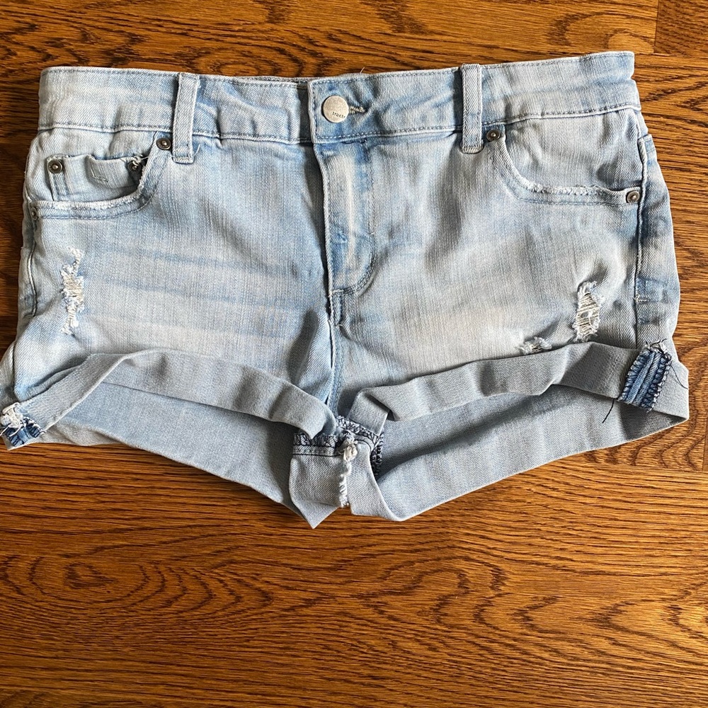 Tractr jean shorts